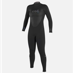 O’Neill women’s wetsuit 4/3